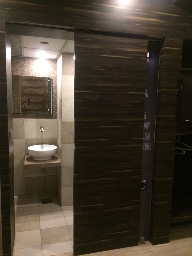 Silver Sands Beach Resort Daman Exterior photo
